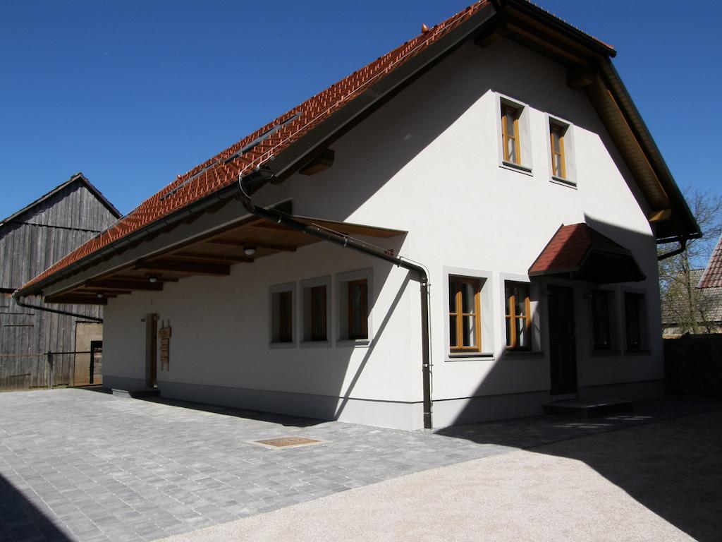 Apartments Vrdjan Cerknica Εξωτερικό φωτογραφία